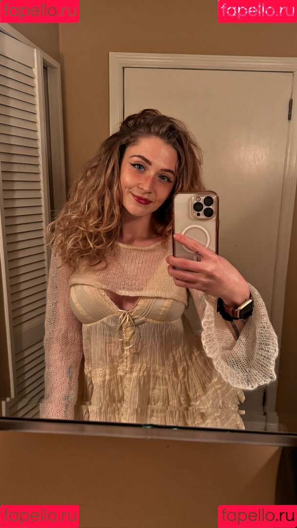 Janet Devlin Onlyfans Photo Gallery 
