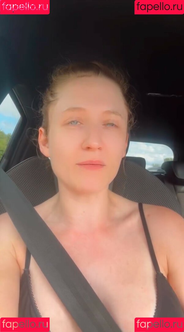 Janet Devlin Onlyfans Photo Gallery 