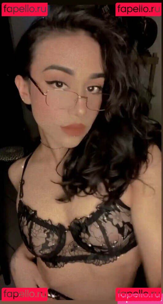 Alesanez Nude Onlyfans Photo 24