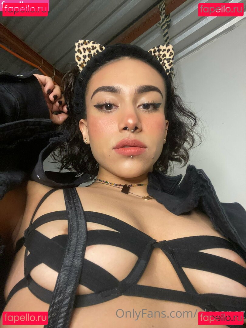 Alesanez Nude Onlyfans Photo 19