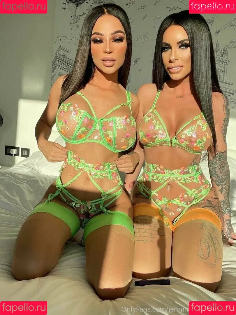jennnnniferthomson Onlyfans Photo Gallery 