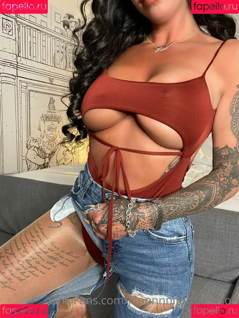 jennnnniferthomson Onlyfans Photo Gallery 