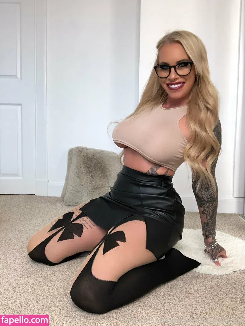 jennnnniferthomson Onlyfans Photo Gallery 