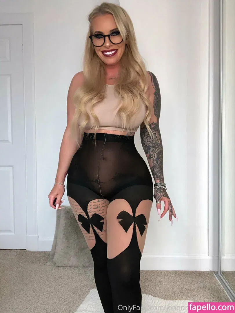 jennnnniferthomson Onlyfans Photo Gallery 