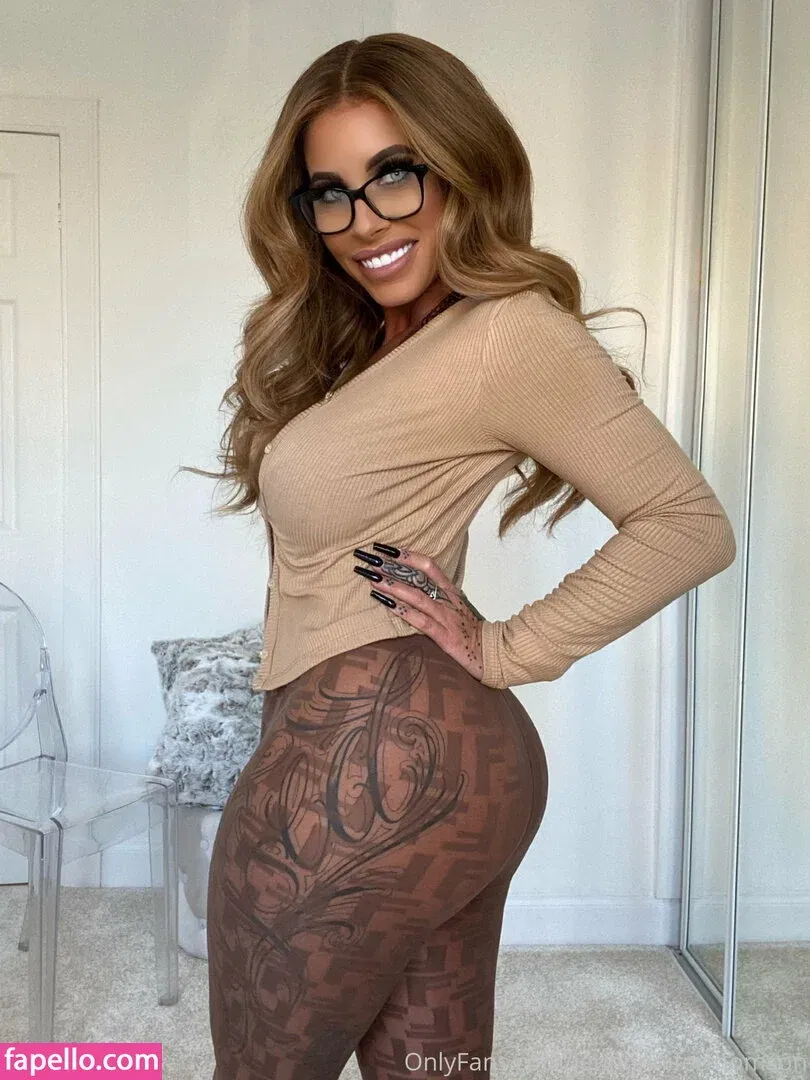 jennnnniferthomson Onlyfans Photo Gallery 