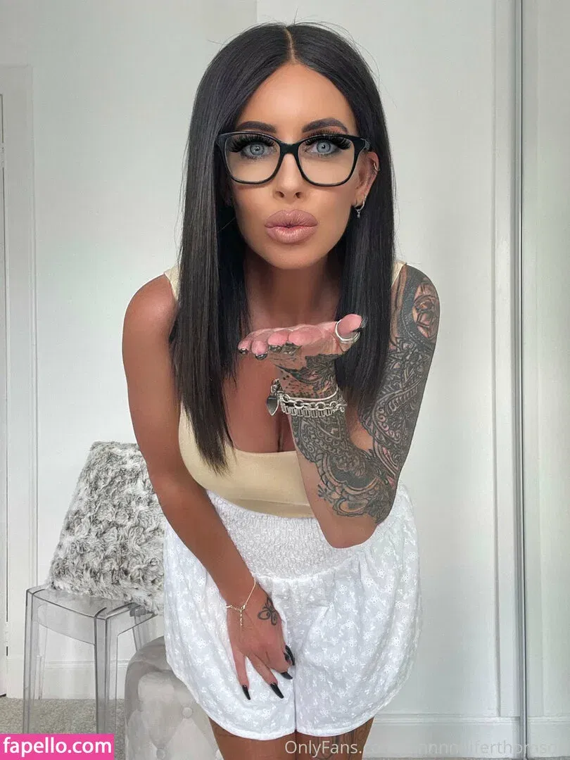 jennnnniferthomson Onlyfans Photo Gallery 