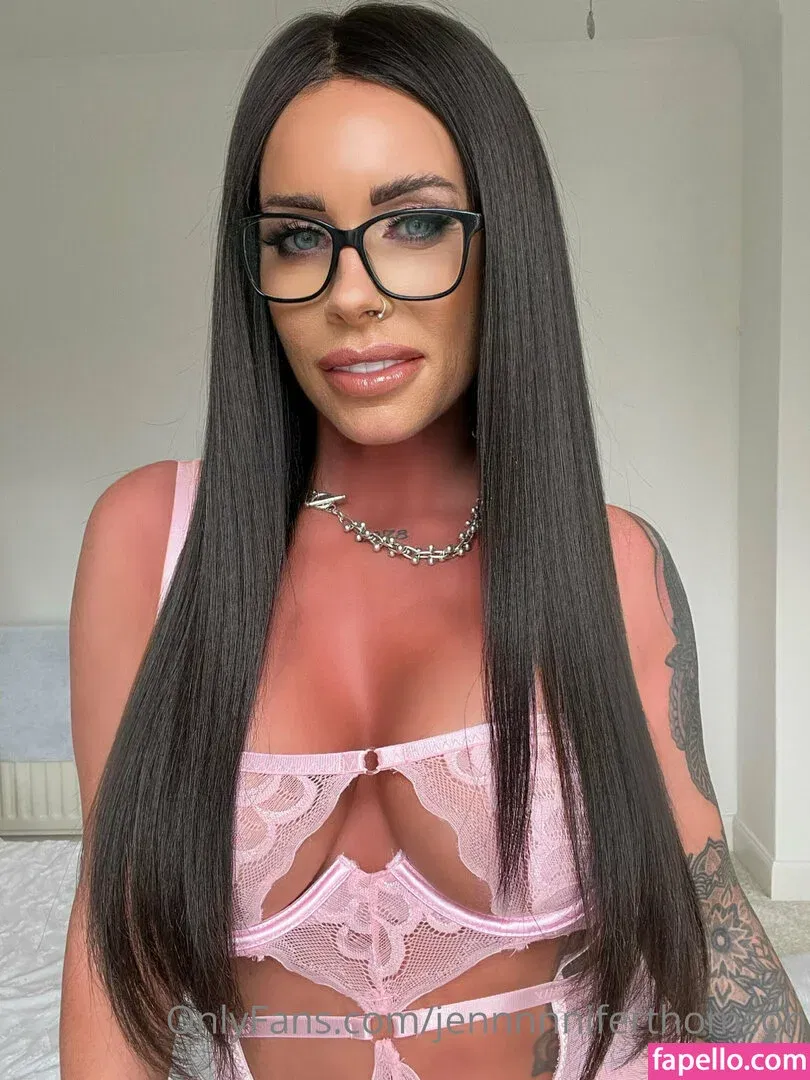 jennnnniferthomson Onlyfans Photo Gallery 