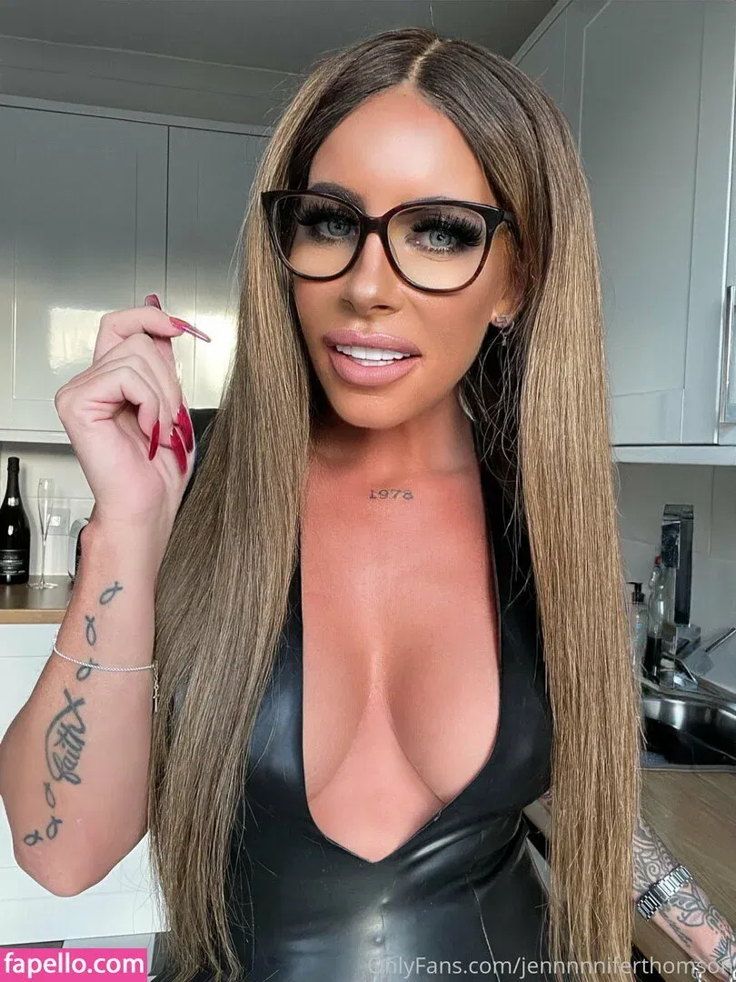 jennnnniferthomson Onlyfans Photo Gallery 