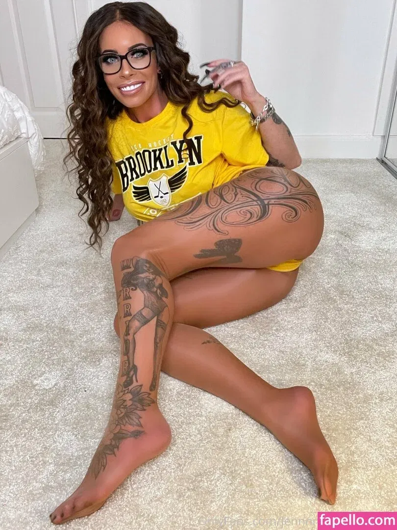 jennnnniferthomson Onlyfans Photo Gallery 