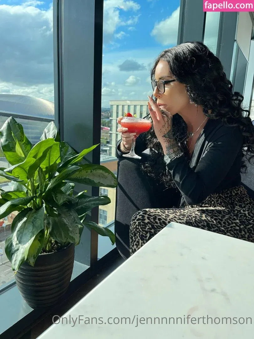 jennnnniferthomson Onlyfans Photo Gallery 