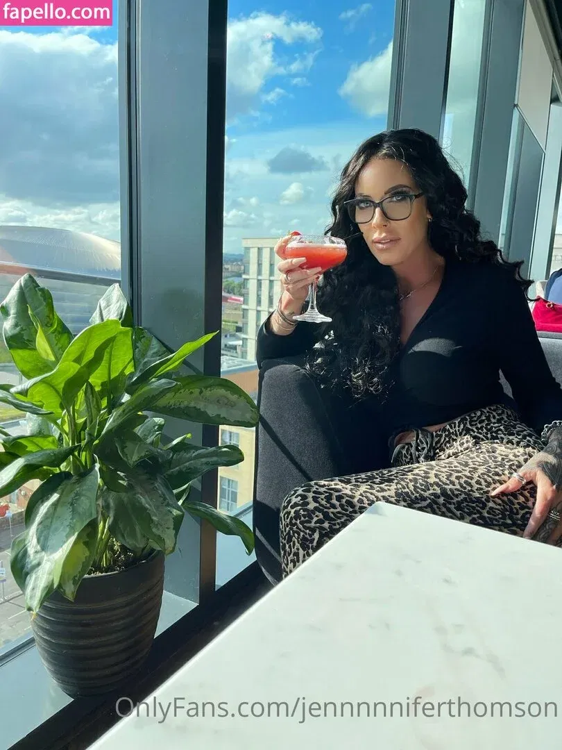 jennnnniferthomson Onlyfans Photo Gallery 
