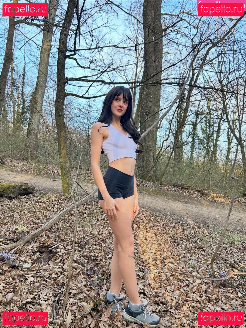 Aliceyourbarista Nude Onlyfans Photo 15