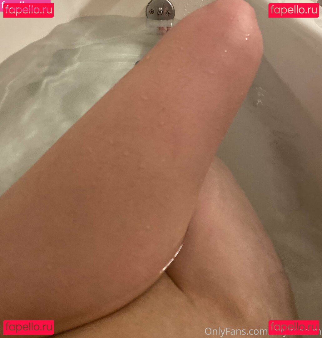 Missakattt Nude Onlyfans Photo 35