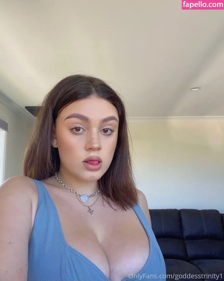 Goddessash Onlyfans Photo Gallery 