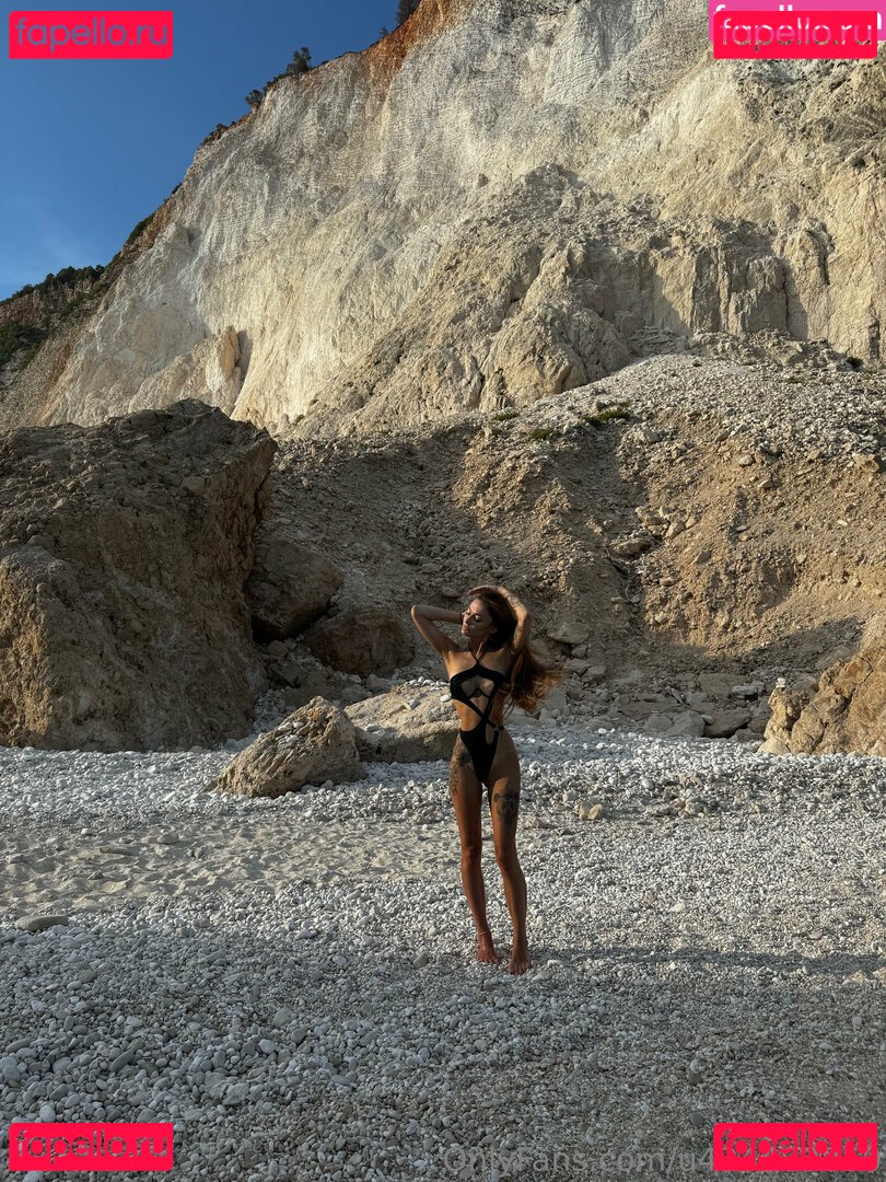 divine.desiree Nude Onlyfans Photo 27