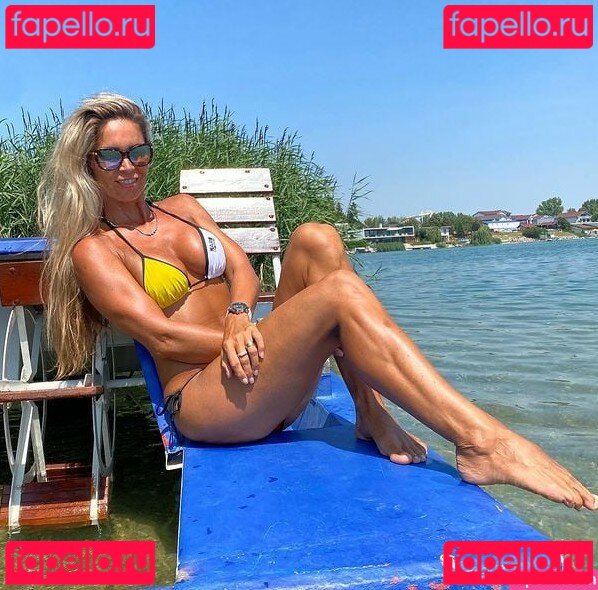 Jaroslava Nude Onlyfans Photo 40