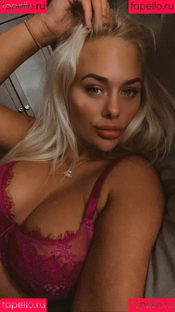 louiselou Onlyfans Photo Gallery 