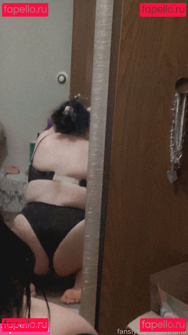 gothriana Nude Onlyfans Photo 49