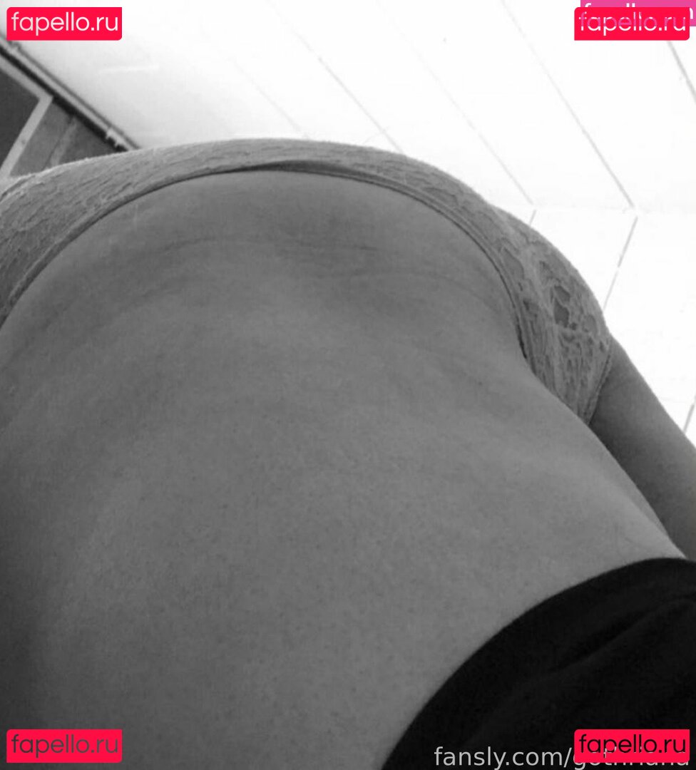 gothriana Nude Onlyfans Photo 36
