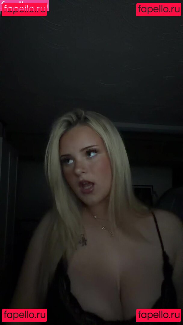 Rebecca Nude Onlyfans Photo 46