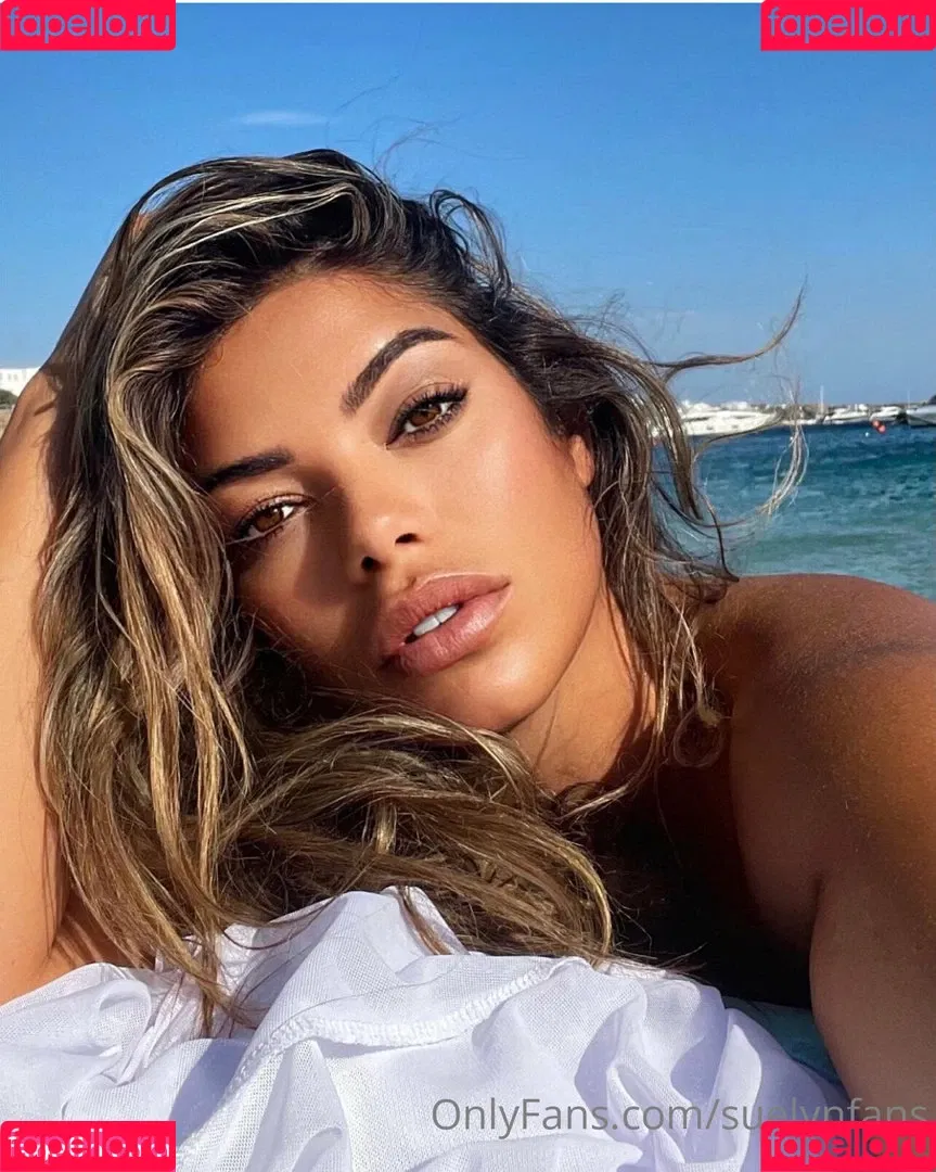 Suelyn Medeiros Onlyfans Photo Gallery 