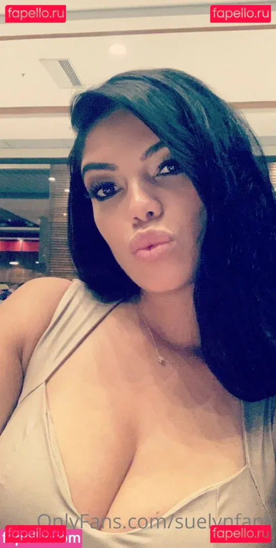 Suelyn Medeiros Onlyfans Photo Gallery 