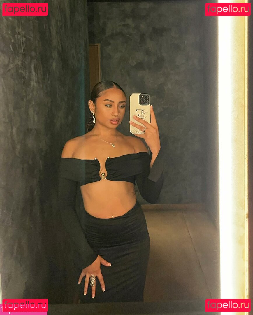 elajustright Nude Onlyfans Photo 6