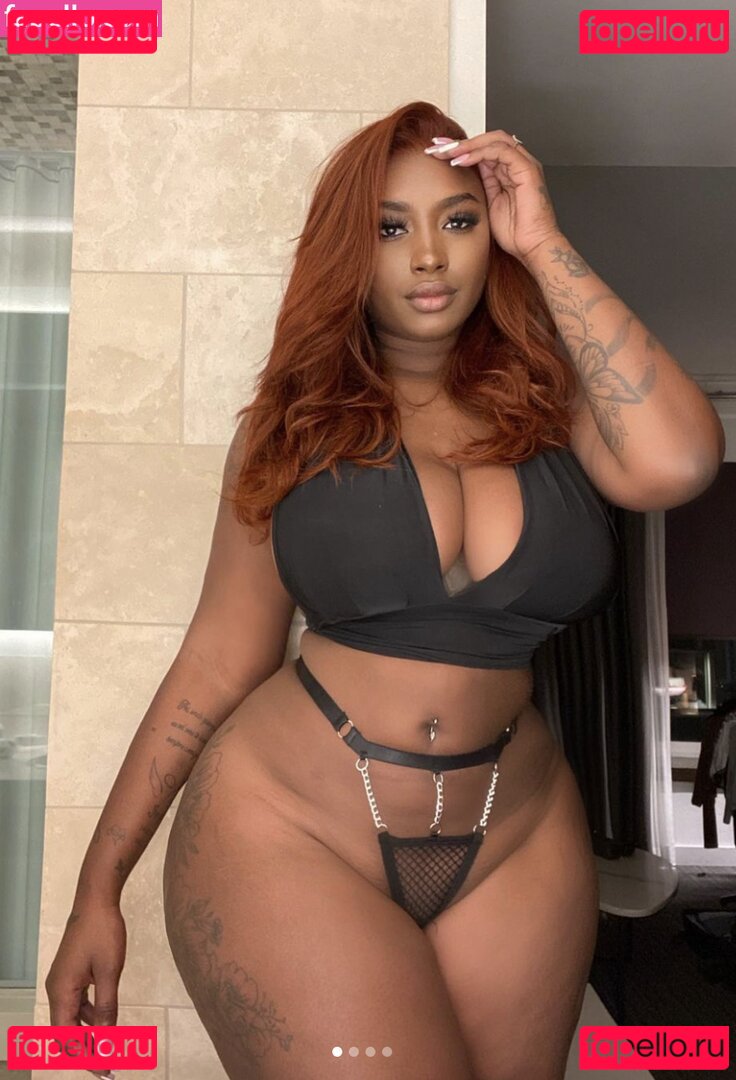 Nathalia Domingos Nude Onlyfans Photo 16