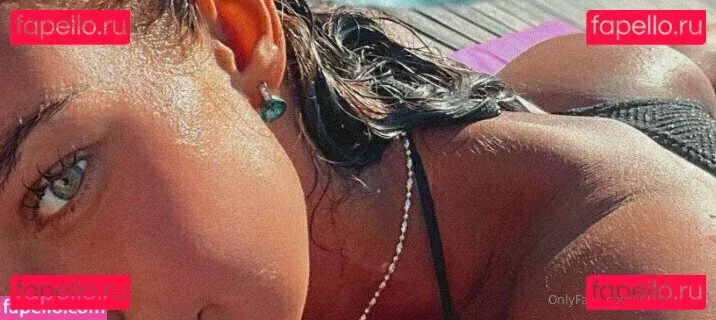 little_foxiee Onlyfans Photo Gallery 