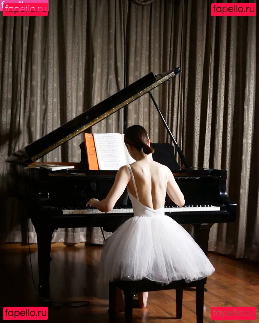 cathrynli Onlyfans Photo Gallery 