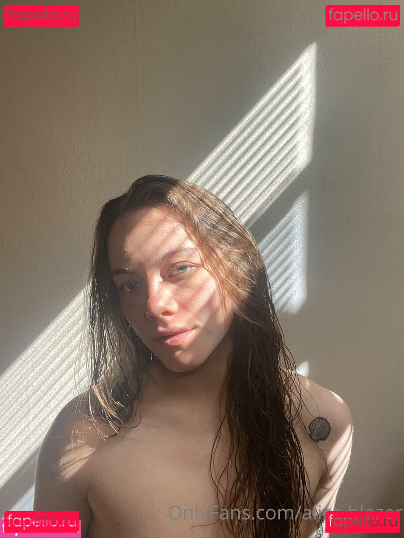 alice.blazer Nude Onlyfans Photo 4