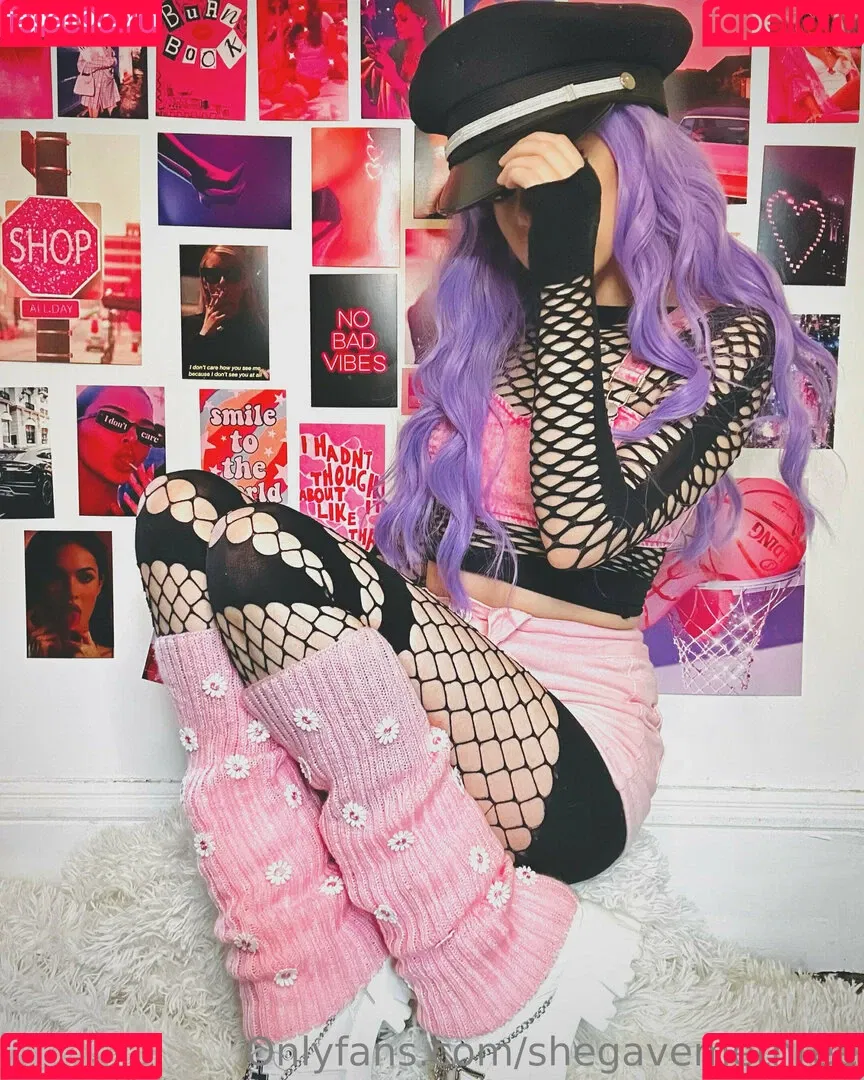 Shegavemethree Onlyfans Photo Gallery 