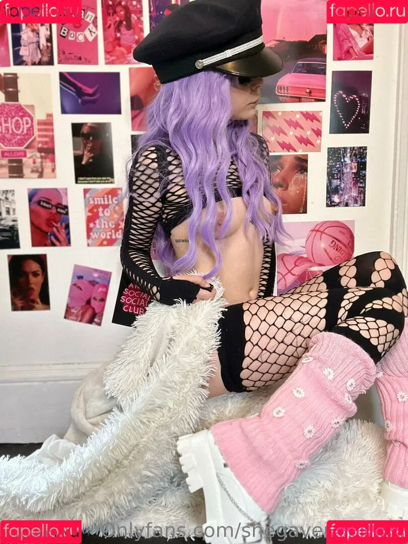 Shegavemethree Onlyfans Photo Gallery 