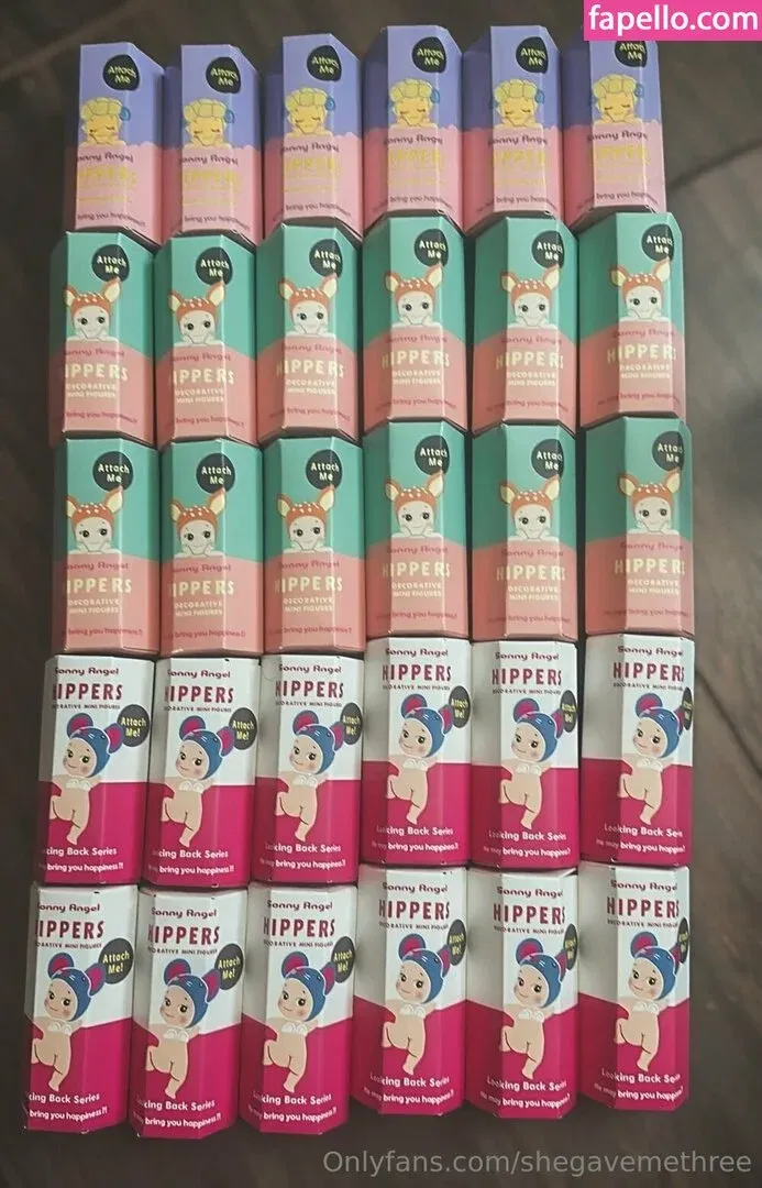 Shegavemethree Onlyfans Photo Gallery 