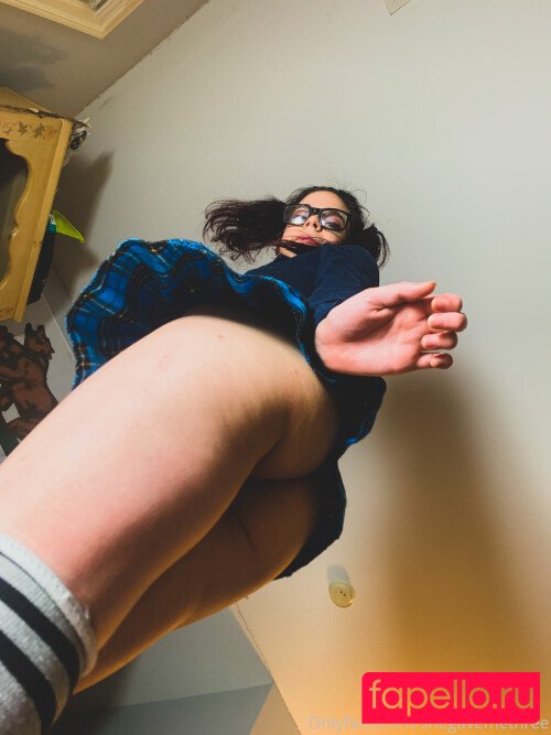 Shegavemethree Onlyfans Photo Gallery 