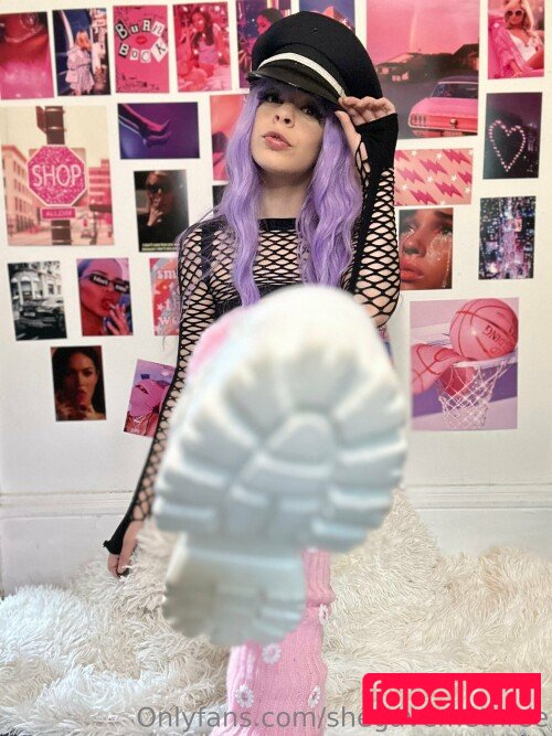 Shegavemethree Onlyfans Photo Gallery 