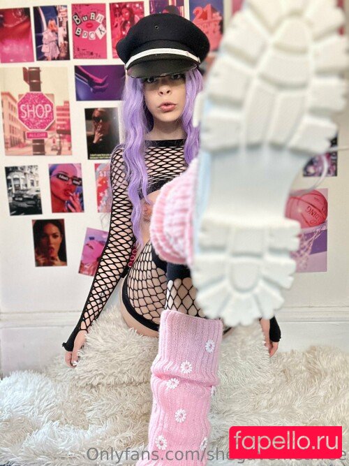 Shegavemethree Onlyfans Photo Gallery 