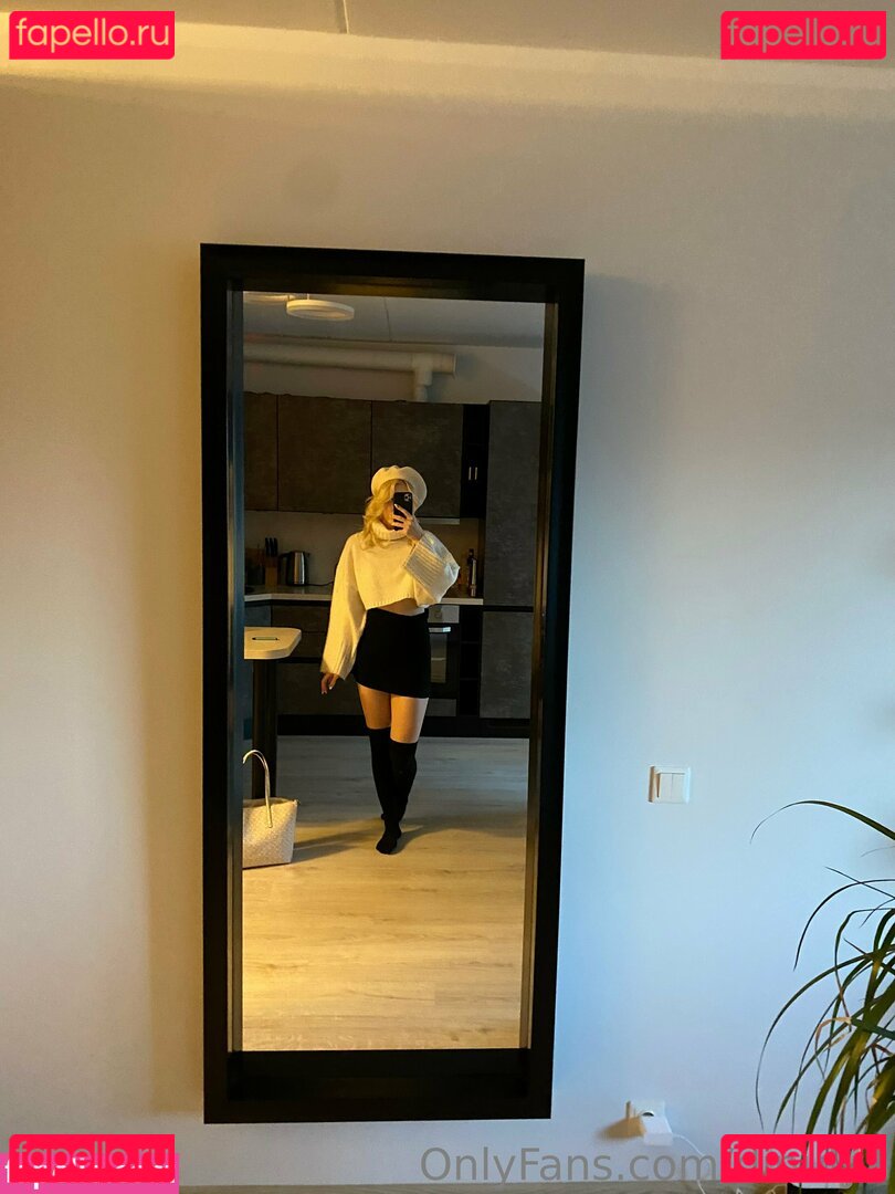 dinulya Nude Onlyfans Photo 13