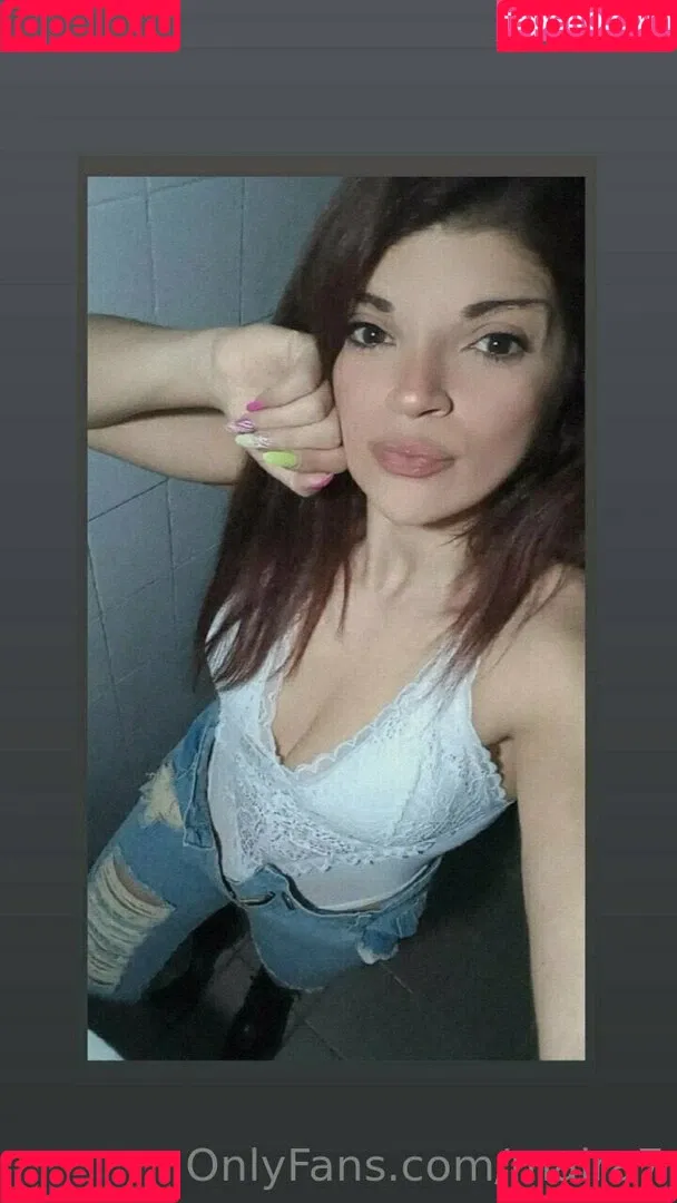 maira7 Onlyfans Photo Gallery 