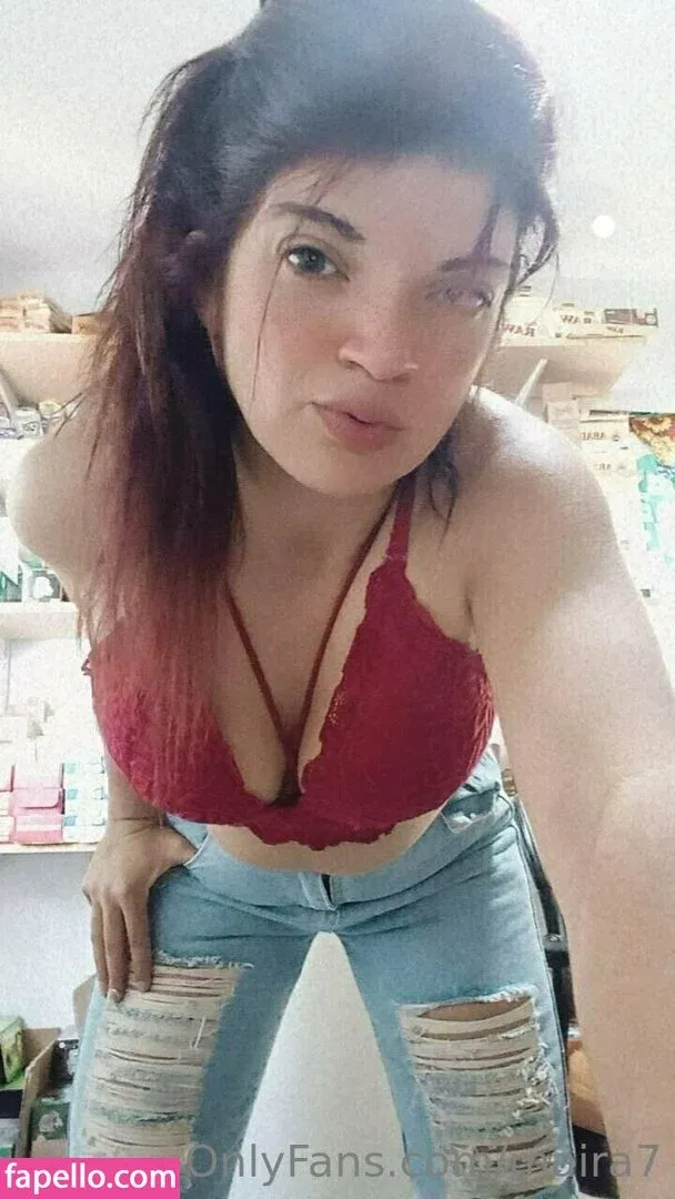 maira7 Onlyfans Photo Gallery 