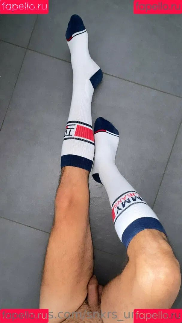 snkrs_uncensored Onlyfans Photo Gallery 