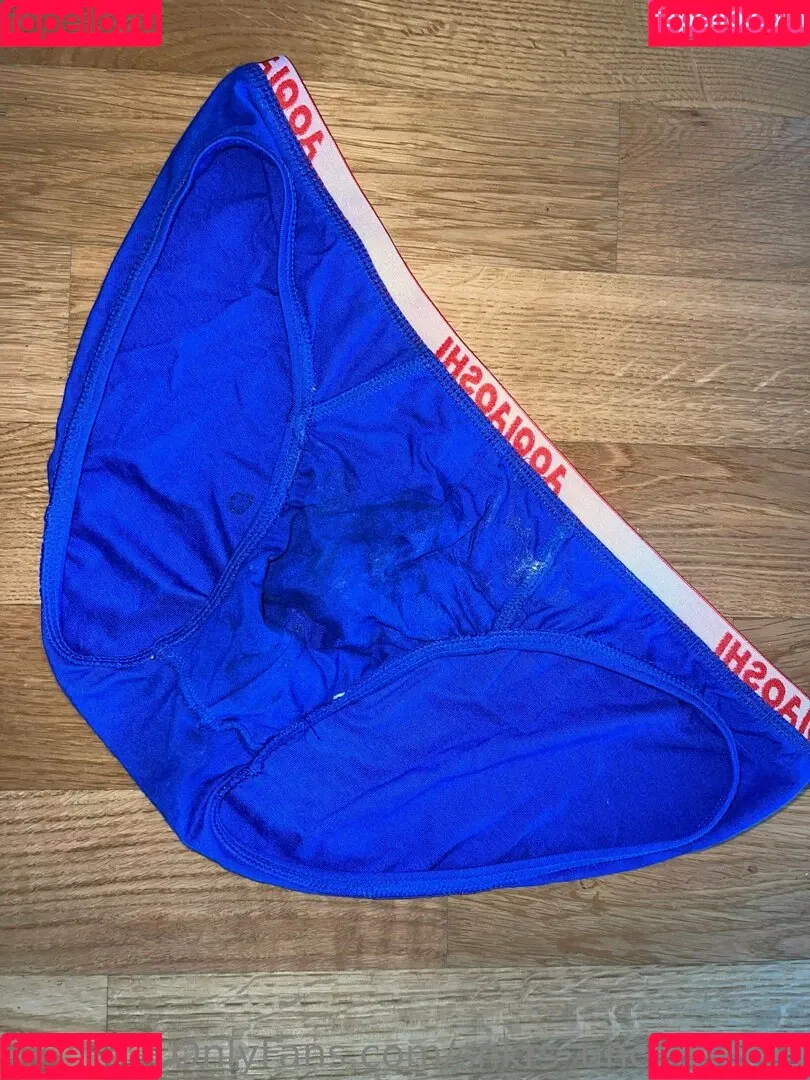 snkrs_uncensored Onlyfans Photo Gallery 