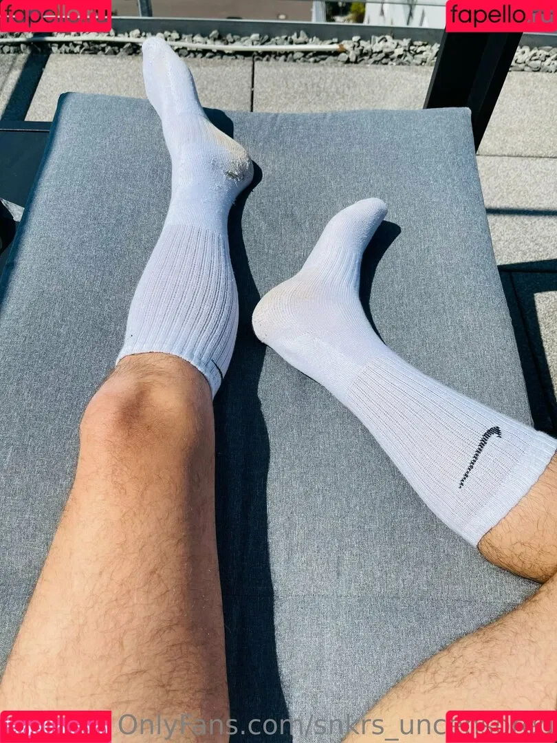 snkrs_uncensored Onlyfans Photo Gallery 
