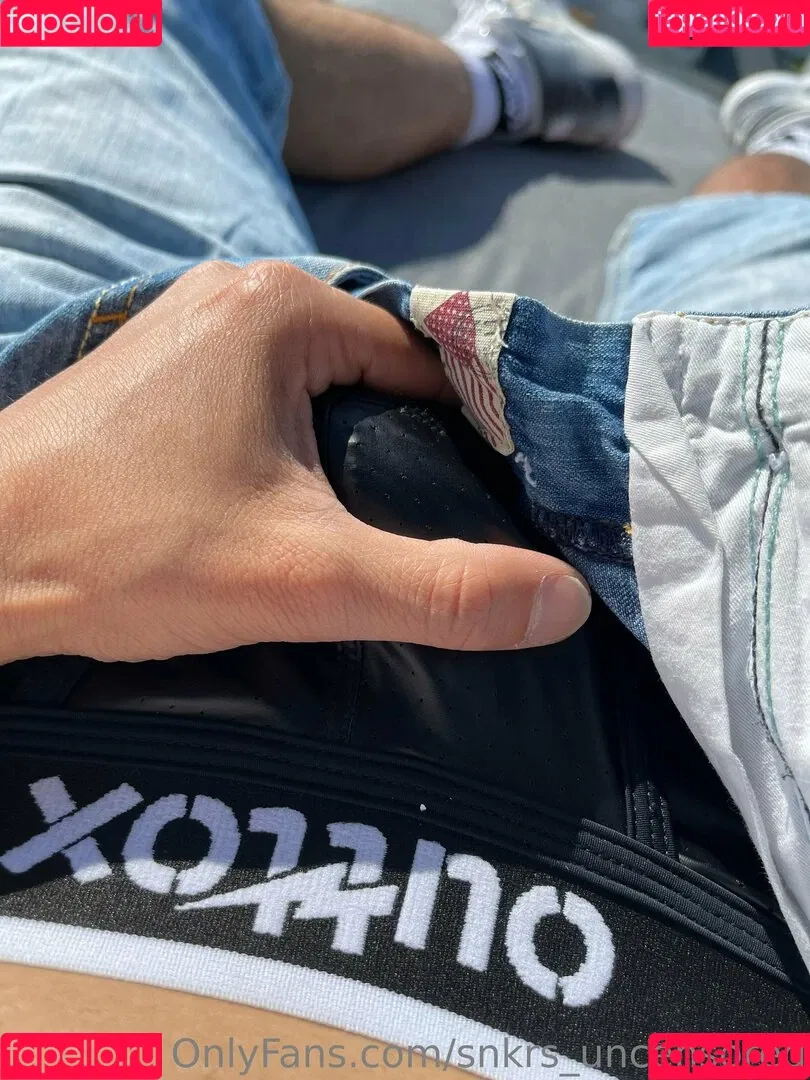 snkrs_uncensored Onlyfans Photo Gallery 