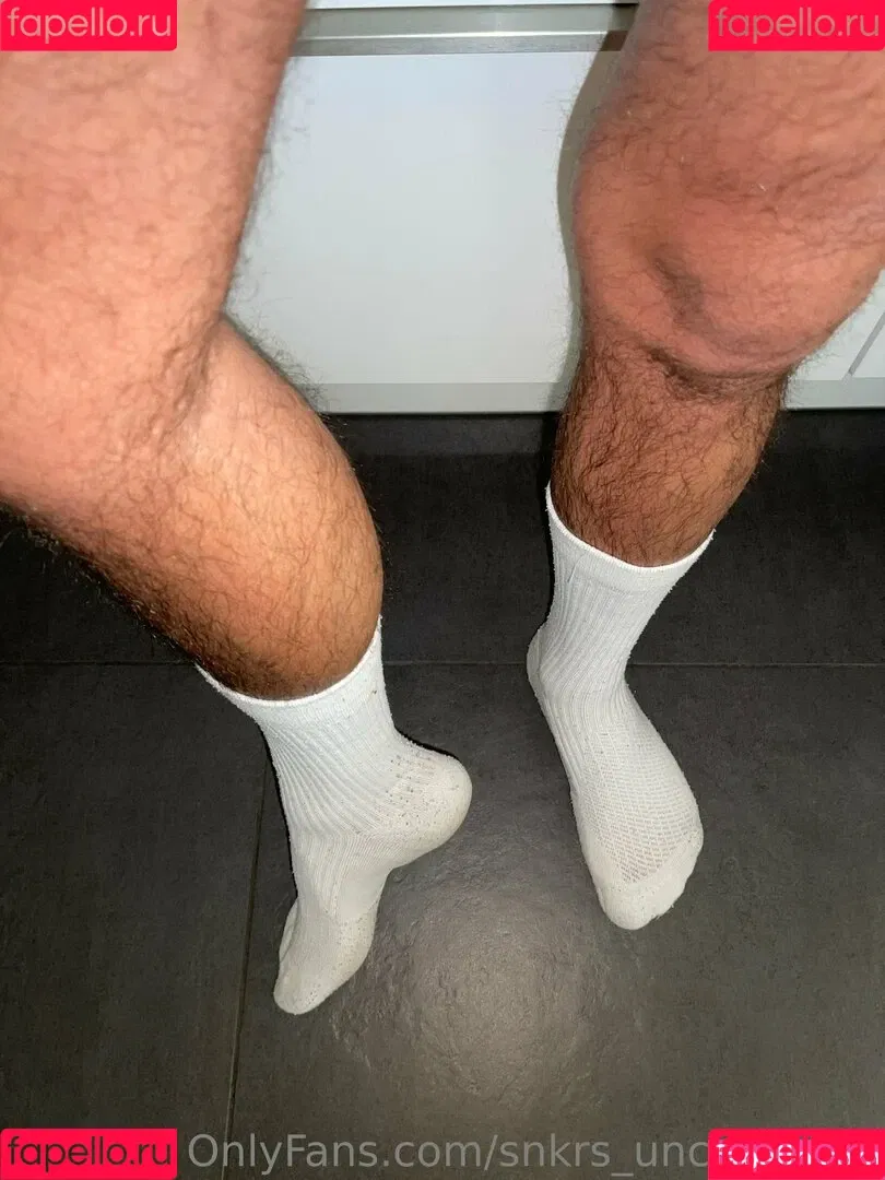 snkrs_uncensored Onlyfans Photo Gallery 