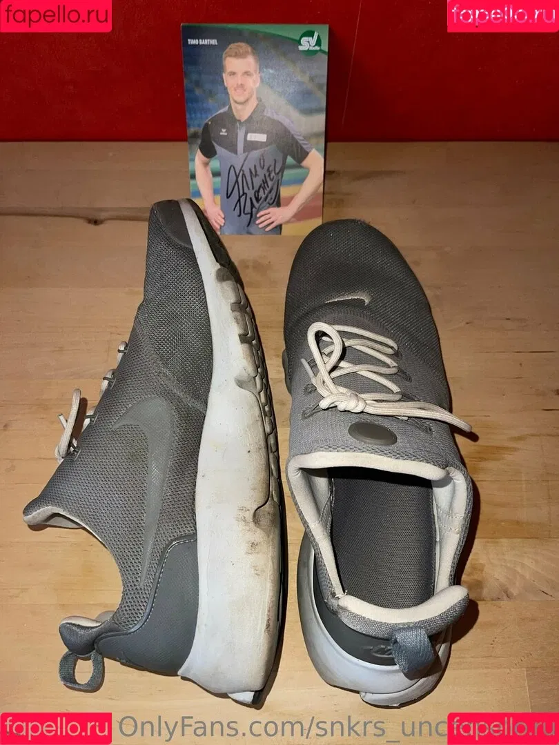 snkrs_uncensored Onlyfans Photo Gallery 
