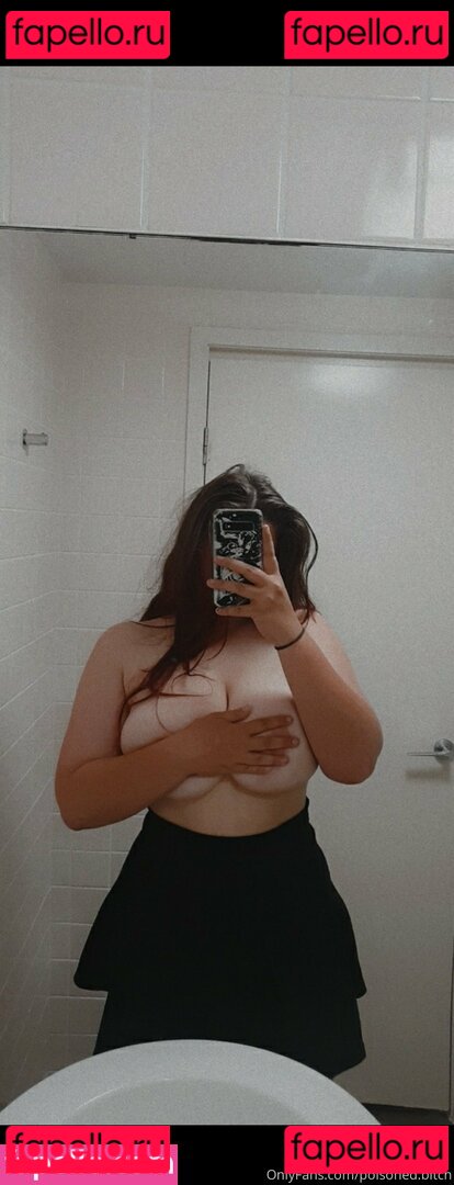 poisoned.bitch Nude Onlyfans Photo 7