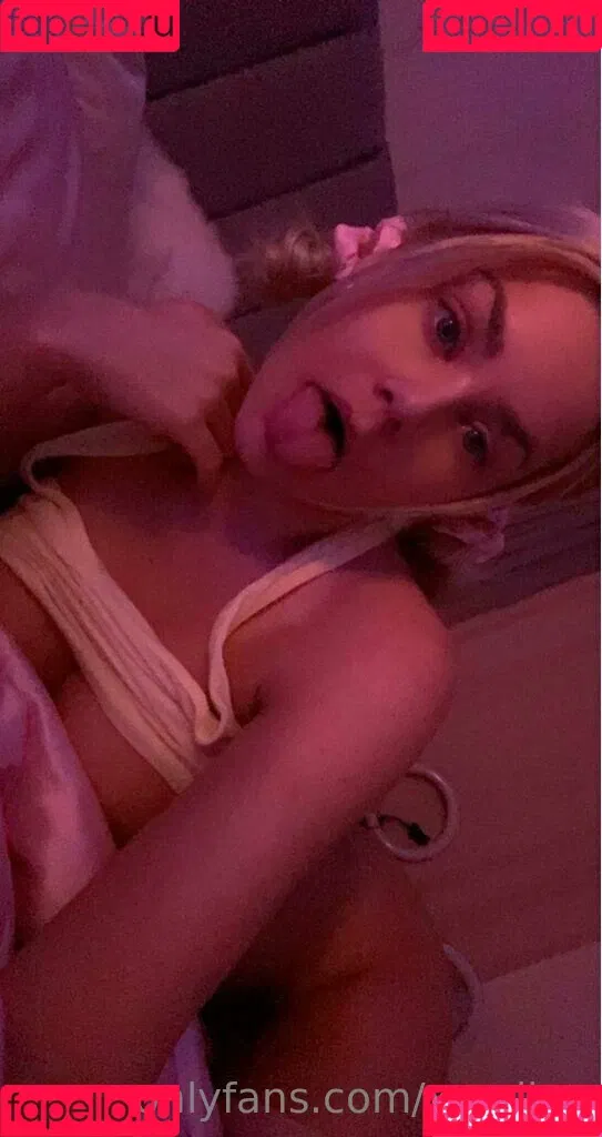 Riley Steele Onlyfans Photo Gallery 
