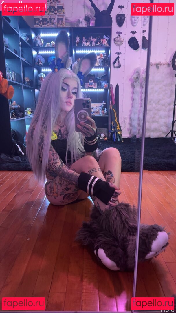 rule34shark Nude Onlyfans Photo 18