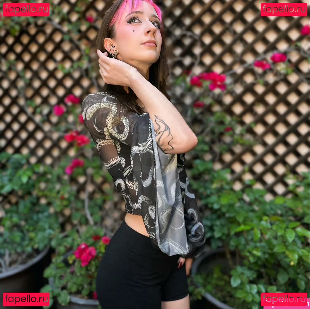 Nezba.exe Nude Onlyfans Photo 34